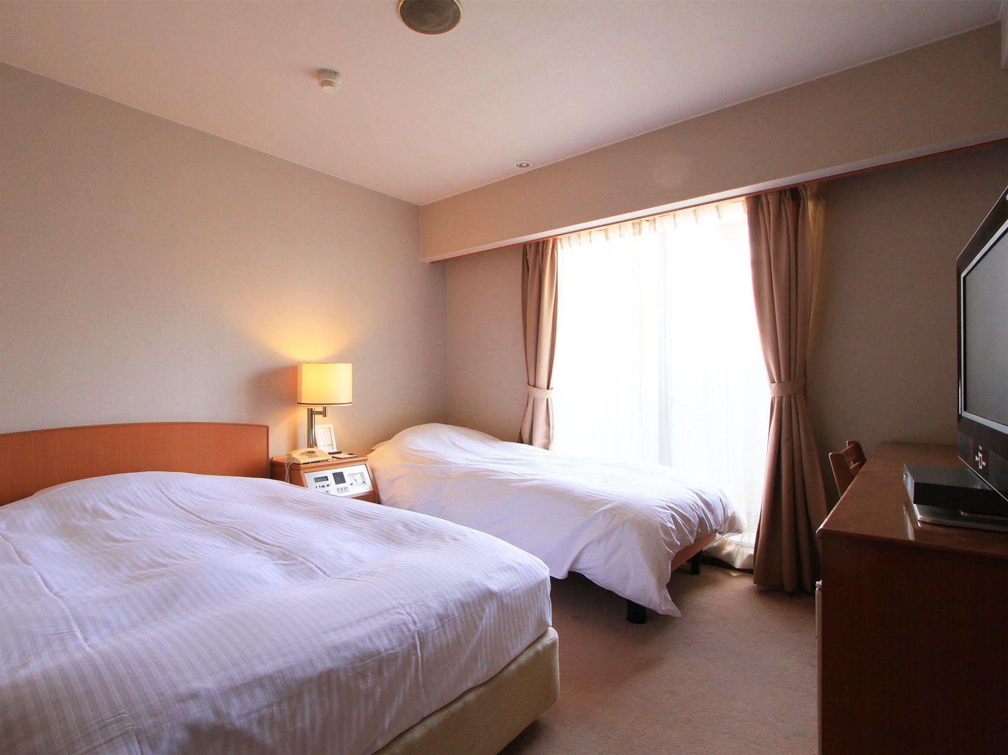 Daiichi Grand Hotel Kobe Sannomiya Exterior foto